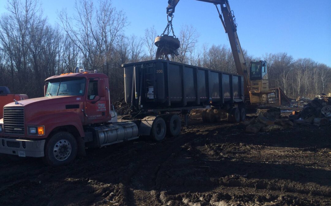 Maximizing Efficiency with Roll-Off Containers for Scrap Metal Disposal